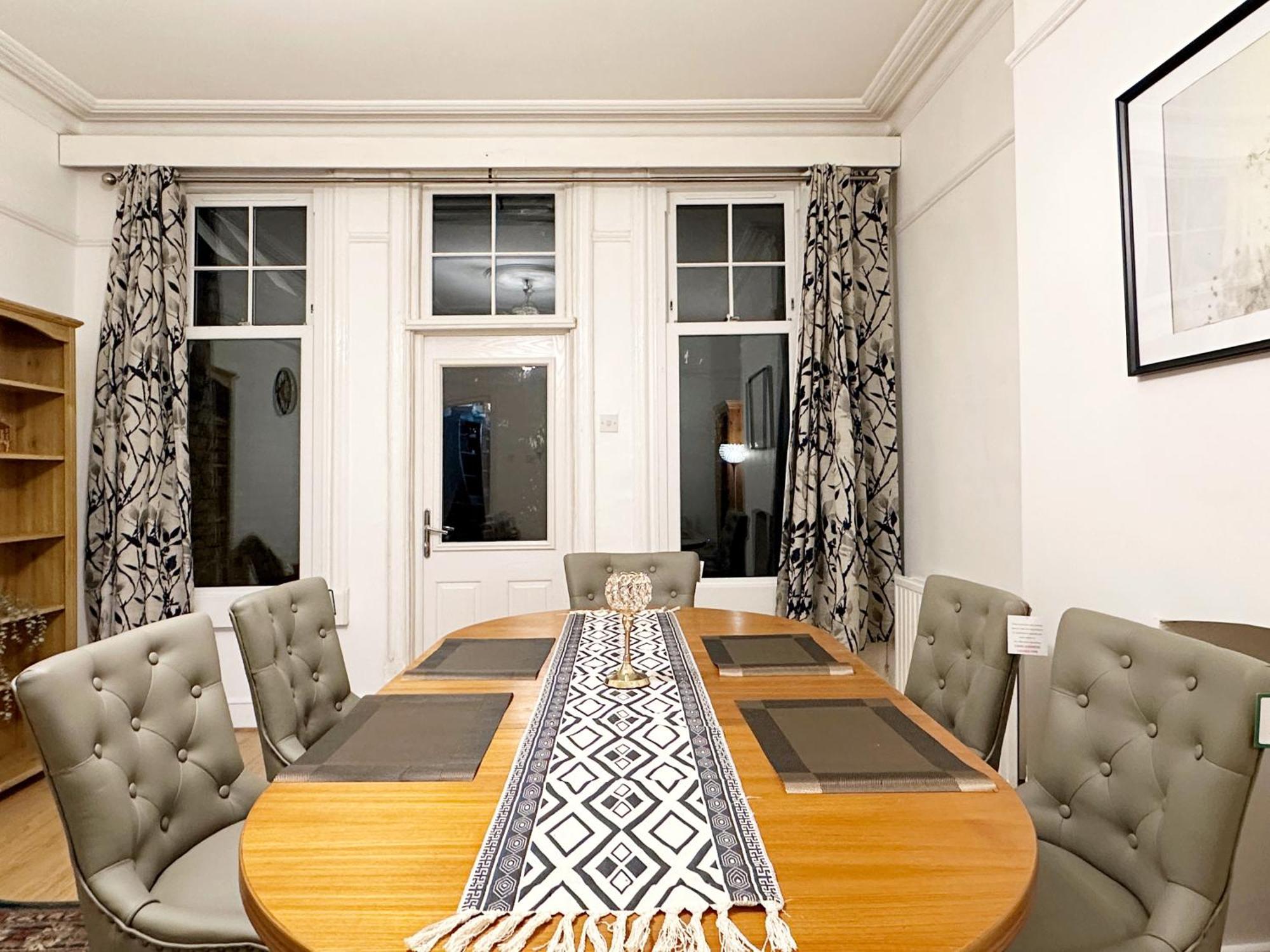 Hannah Place Near Finsbury Park - 4 Double Beds, Ideal For Families, Max 8 People London Eksteriør bilde